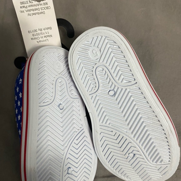 Shoes - Picture 3 of 3